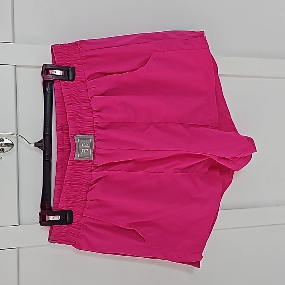 Heroine Sport utility shorts size XL